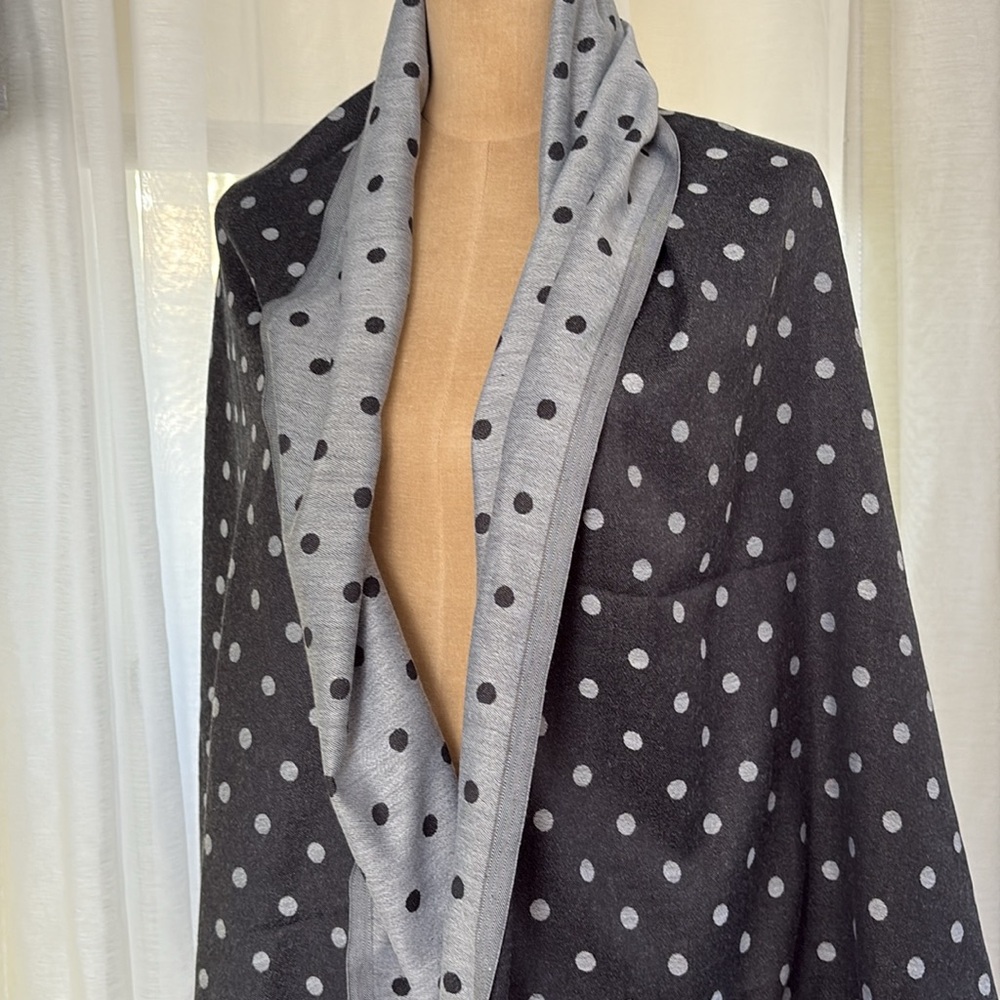 Talbots Reversible Black/Gray Large Poly wrap 28”X 72”